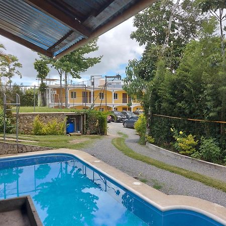 Hotel Los Reyes Coban Exterior photo